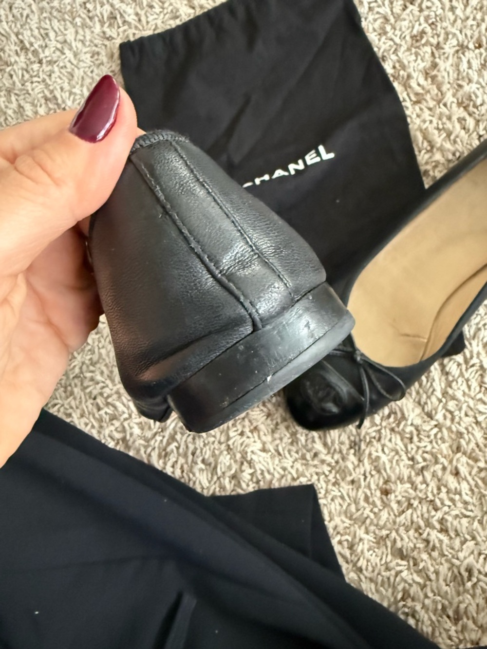 CHANEL Black Leather Ballet Flats with Bow and CC Cap Toe - Picture 5 of 13